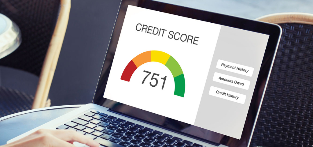 Distinguishing the Variances and Significance between Credit Scores and Credit Reports